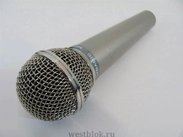 Микрофон BBK DM-140